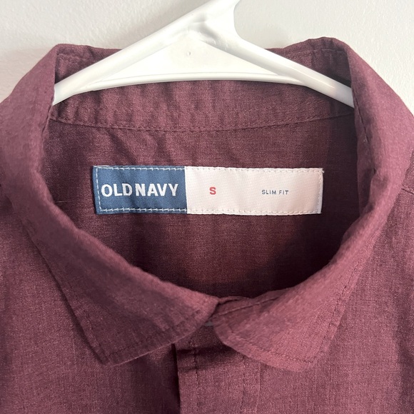 Old Navy Small S Burgundy Long Sleeve Button Down Slim Fit Shirt - Picture 3 of 3